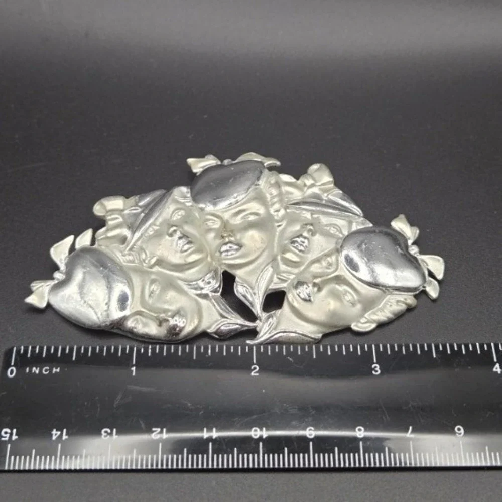 Vintage Silver Tone Brooch Pin Five Faces‎ Women Hats Bows Art Deco Style